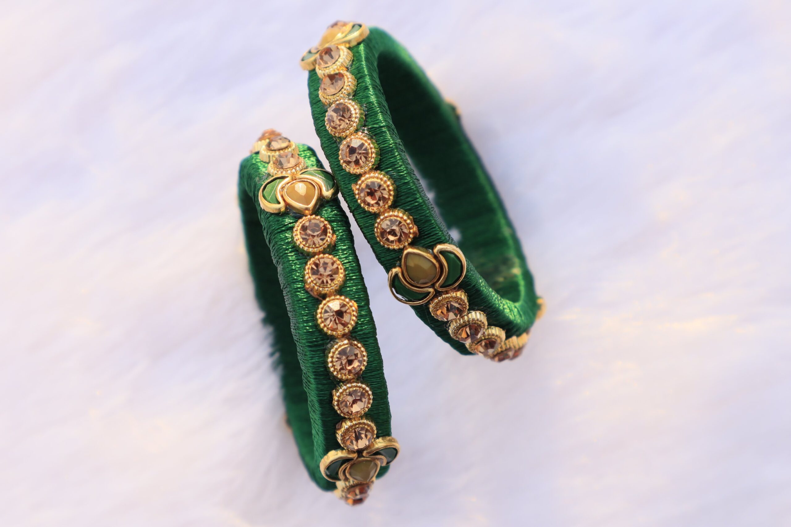 kundhan bangles