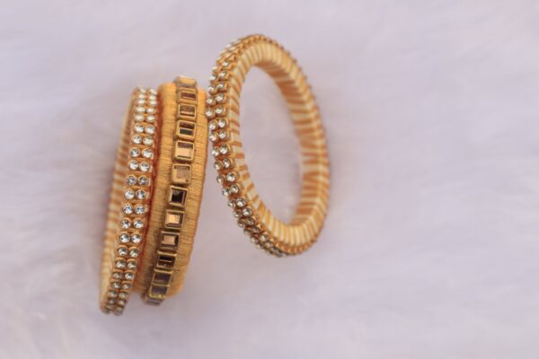 kundhan bangles - Image 11
