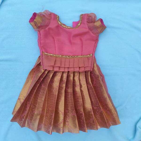 Long Top&Skirt - Image 5